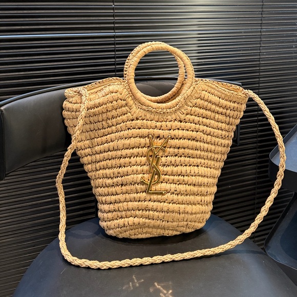 Yves Saint Laurent. Handbags - Yves Saint Laurent straw woven tote bag, 23x26cm
